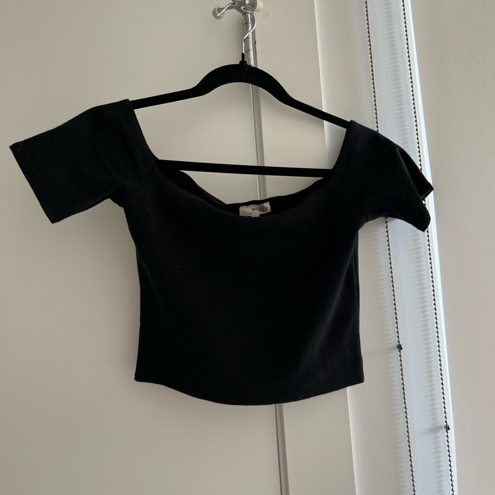 Black Aritzia cropped off the shoulder top